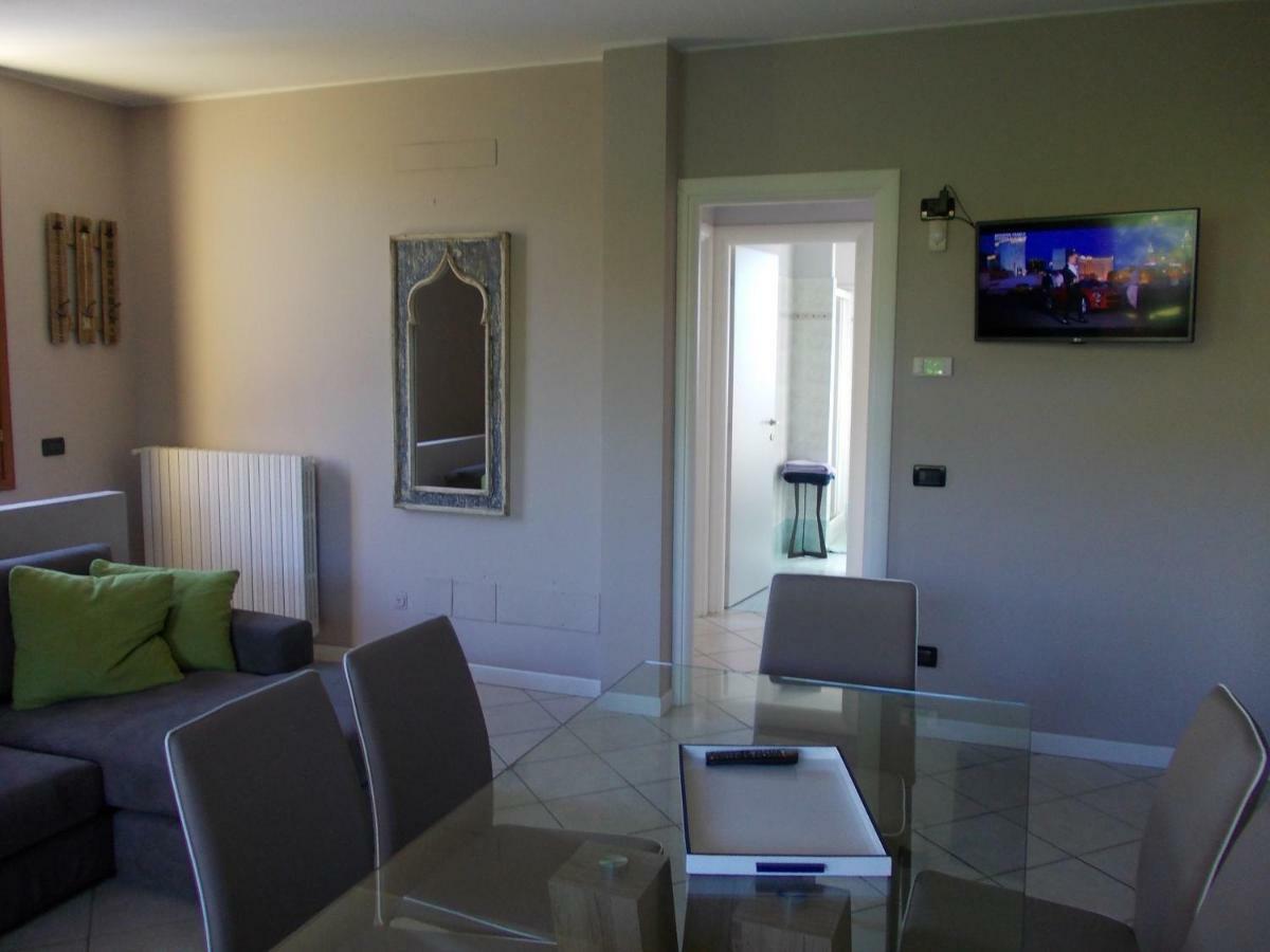 Alessandria Residence Desenzano del Garda Zewnętrze zdjęcie